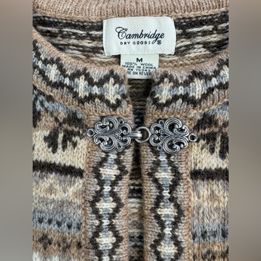 Cambridge Dry Goods 100% Wool Nordic Hook Buckle Sweater Womens Medium - Picture 2 of 9